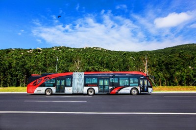 再獲殊榮！銀隆海豚公交車榮膺“城市之星”稱號，助力道路旅客運輸經(jīng)營升級